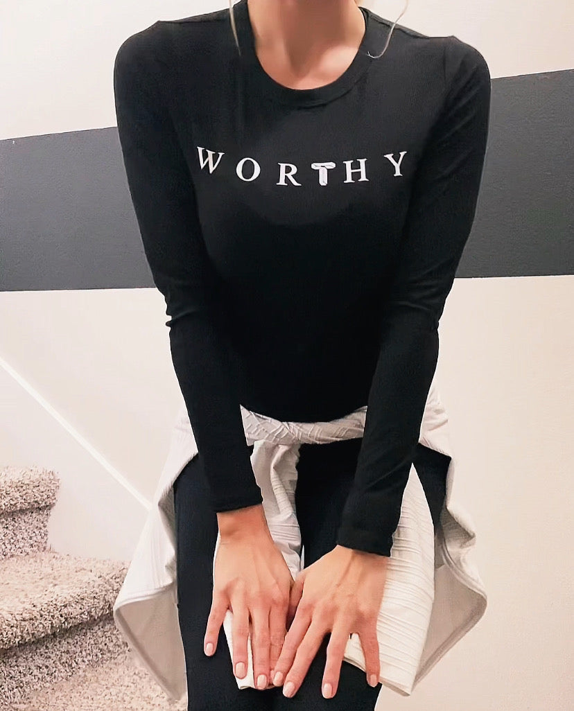 Women’s WORTHY Long-sleeve